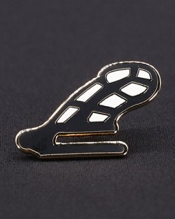 KINK3D Cobra Logo Enamel Pin - Black