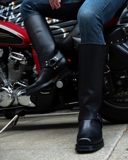 Embossy Harness 18" Boots