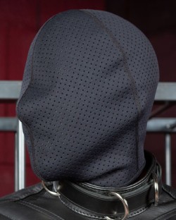 Neo Air Mesh Anonymous Hood