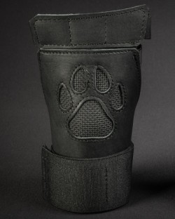 Open Paw Puppy Glove - Black