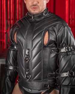Vector Ultra-Padded Straitjacket